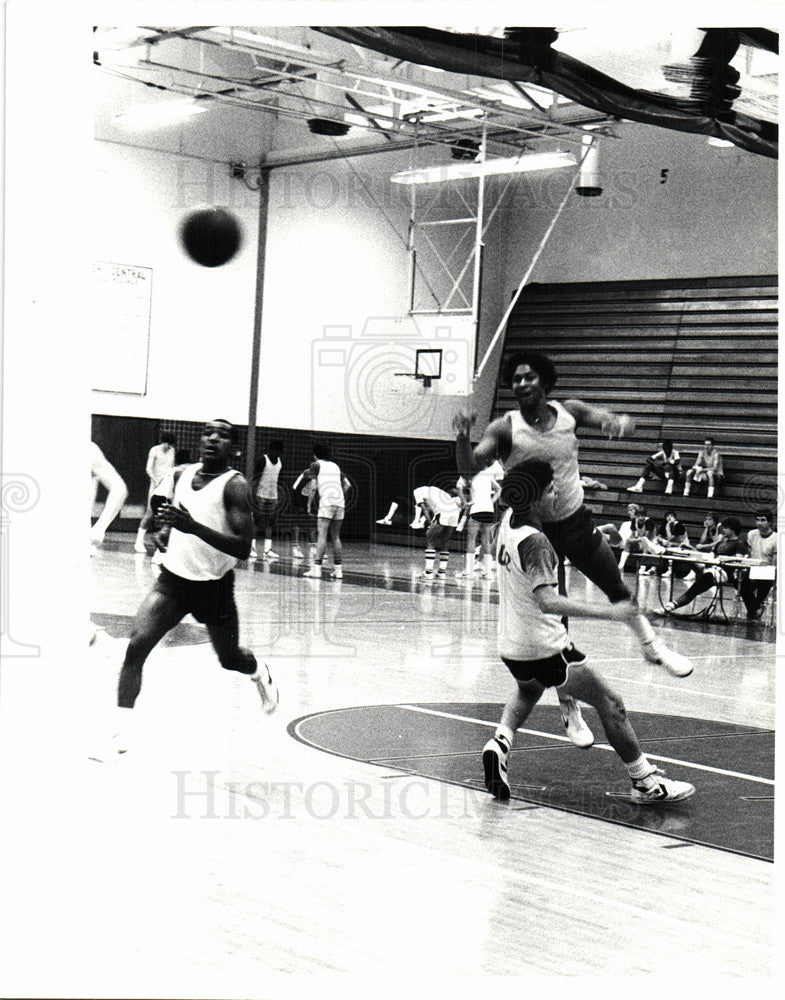 Press Photo Basketball Star Antoine Joubert - Historic Images