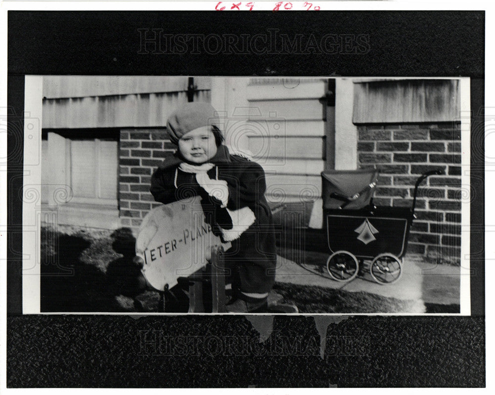 1962 Press Photo Eleanor Josaitis Director - Historic Images