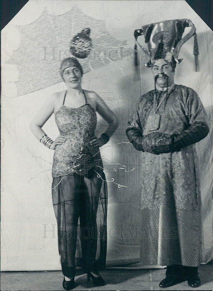 1930 Press Photo Lancelot Sukert Scarab Club Ball - Historic Images
