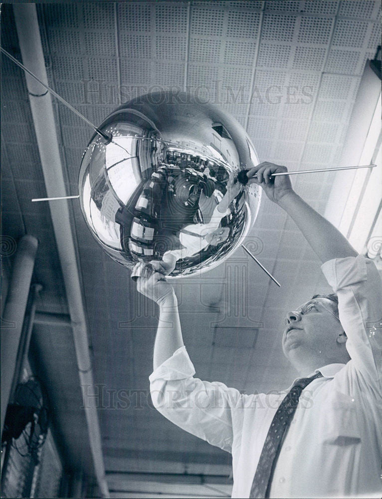 1958 Press Photo Metal Orb Prototype - Historic Images