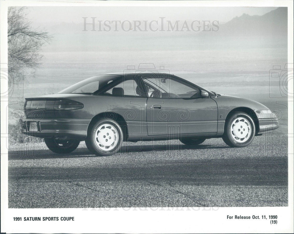 1990 Press Photo 1991 Saturn Coupe - Historic Images