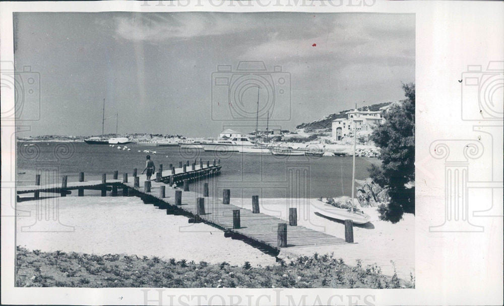 1975 Press Photo Sardinia emerald coast hotel pitrizza - Historic Images