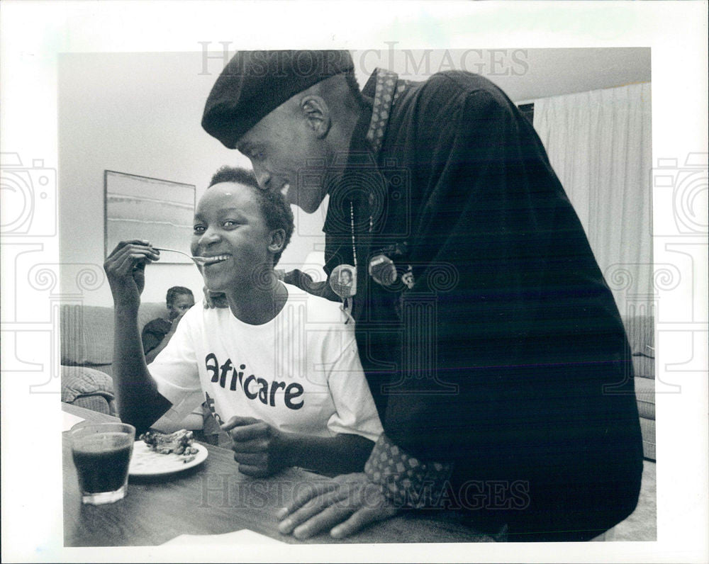 1990 Press Photo Dlamini Ndlovu Sarafina - Historic Images