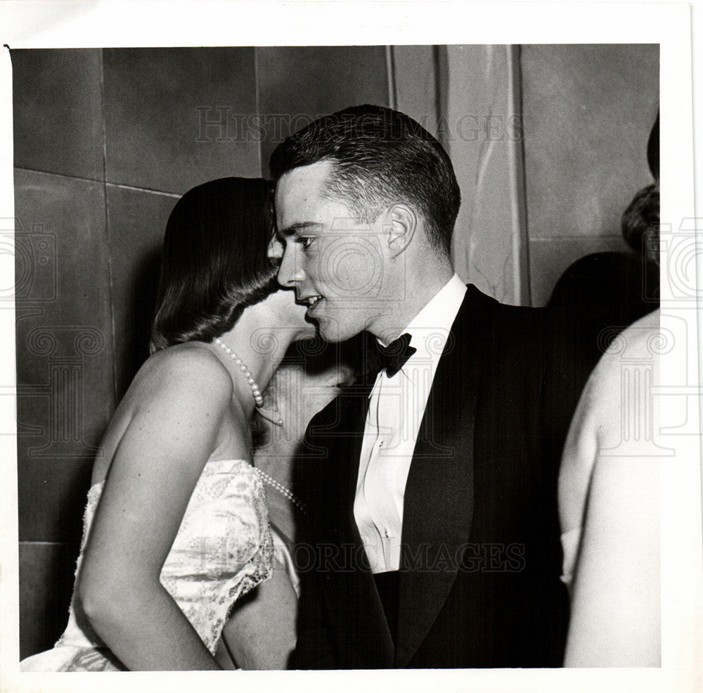 1953 Press Photo Judy Frost Robert Kanzler Wedding - Historic Images