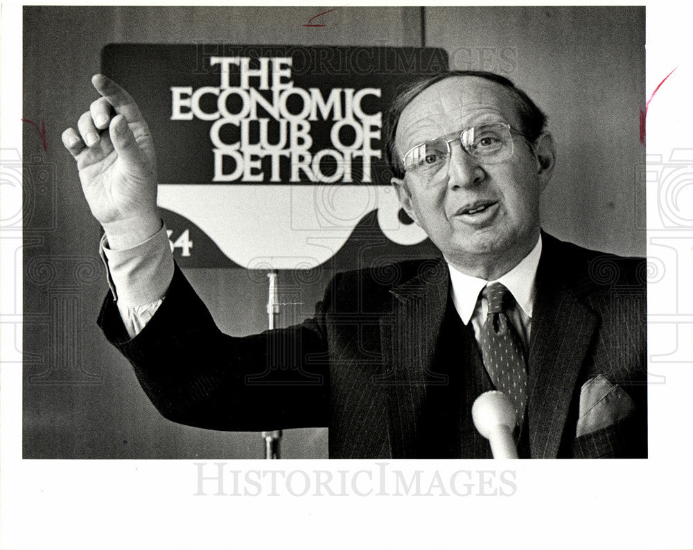 1984 Press Photo Economic Club Of Detroit Dr. Kaufman - Historic Images