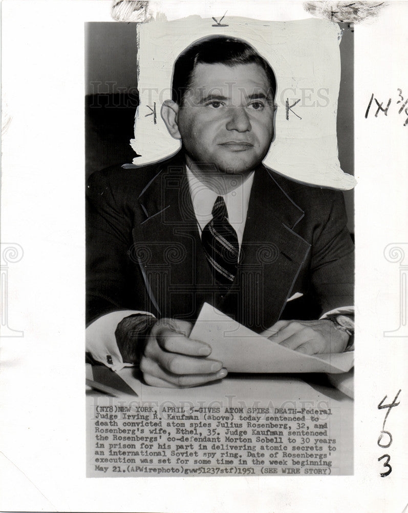 1951 Press Photo Federal Judge Irving Kaufman Rosenberg - Historic Images