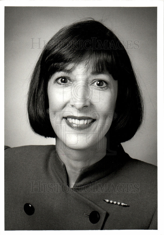 1996 Press Photo Diane Kaye General Mogul executive - Historic Images