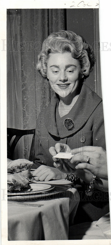 1959 Press Photo Mrs Walter Keating - Historic Images