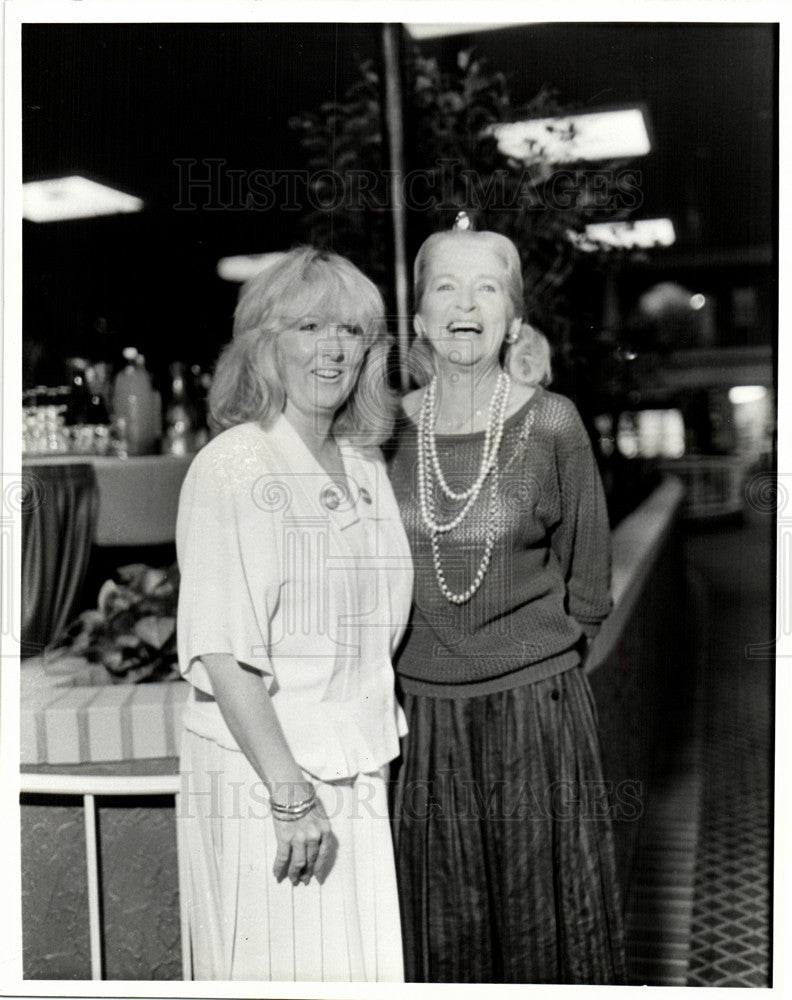 1985 Press Photo Maureen Keane-Doran Edye Longyear - Historic Images