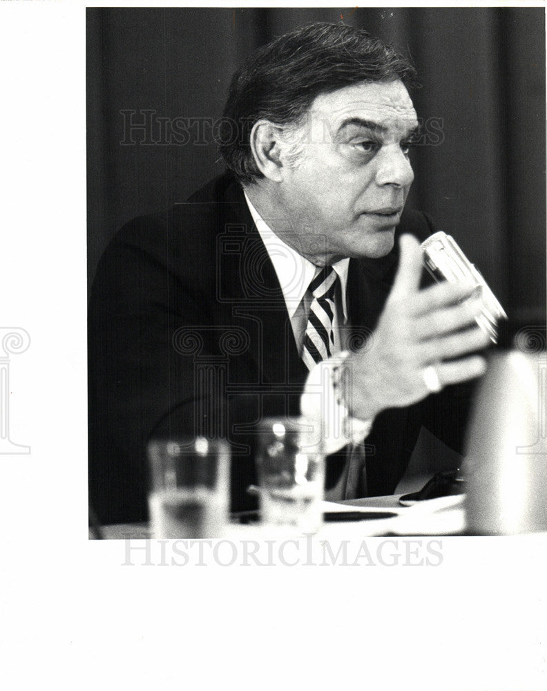 1981 Press Photo Superintendent Simon Katchaterian - Historic Images