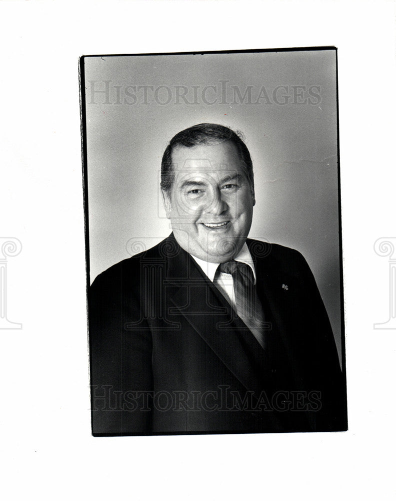 1982 Press Photo Richard Katch lawsuit 1.5 million - Historic Images