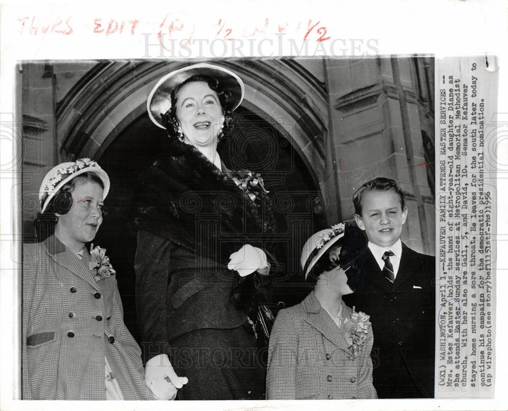 1956 Press Photo Estes KeFauver Family ChurchWashington - Historic Images