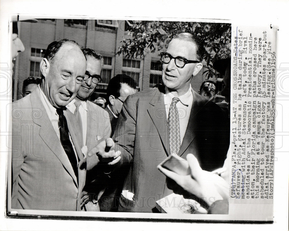 1956 Press Photo Estes Kefauver Adlai Stevenson Meet - Historic Images