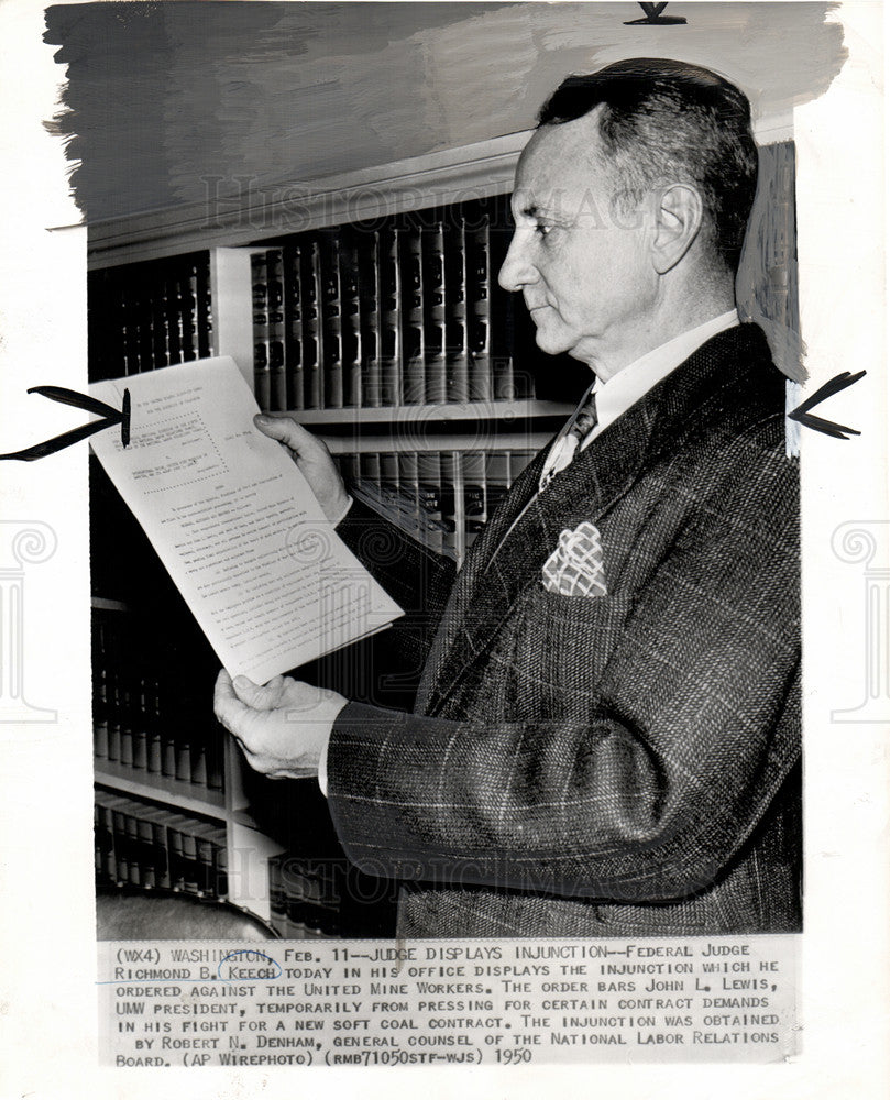 1950 Press Photo Richmond Bowling Keech US Judge - Historic Images