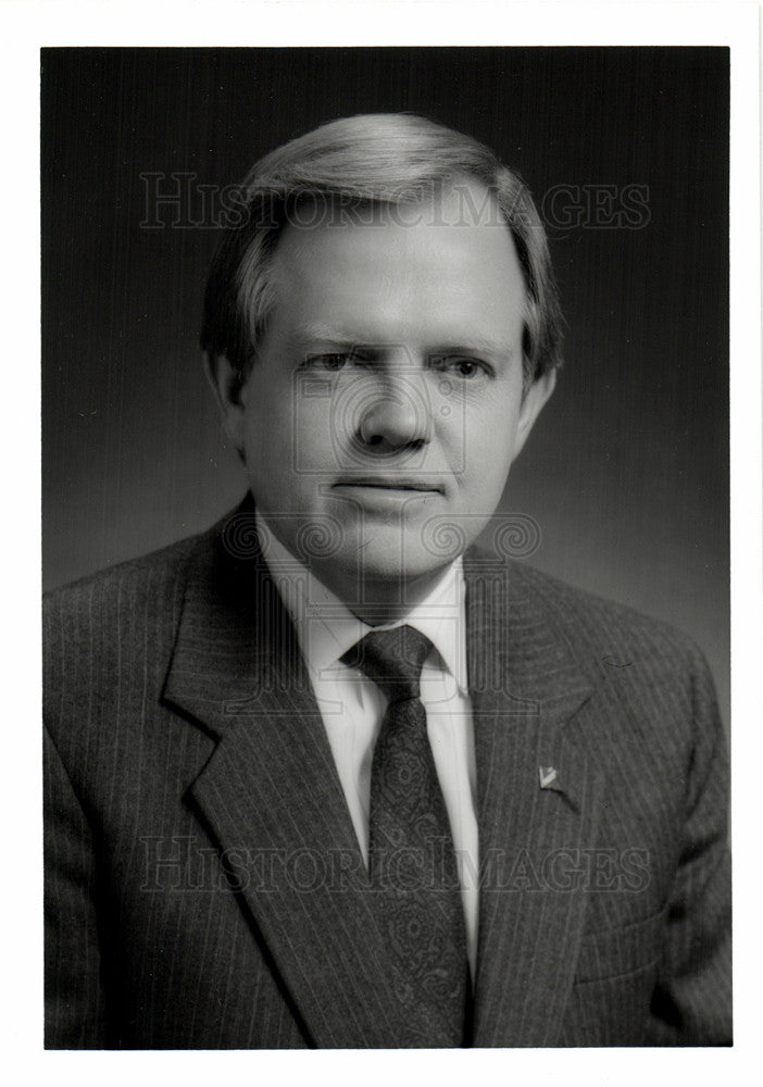 1995 Press Photo Donald Keeble Kmart Executive - Historic Images