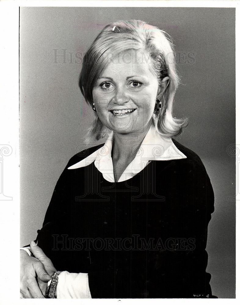 1986 Press Photo Kitty Kelley Author - Historic Images