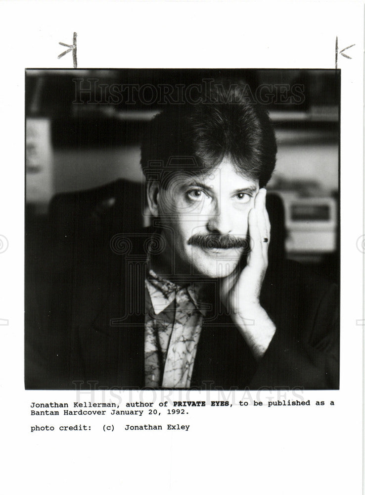 1992 Press Photo Jonathan Kellerman Private Eyes crime - Historic Images
