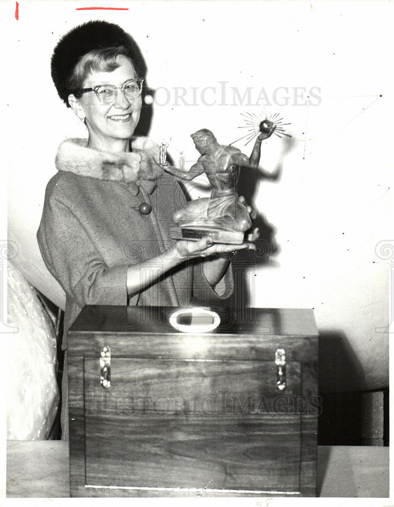 1961 Press Photo Spirit of Detroit statue Anttila - Historic Images