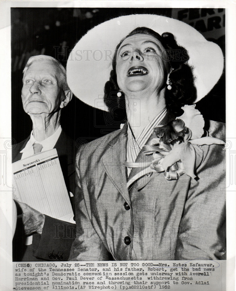 1952 Press Photo Estes Kefauver Wife Father Convention - Historic Images