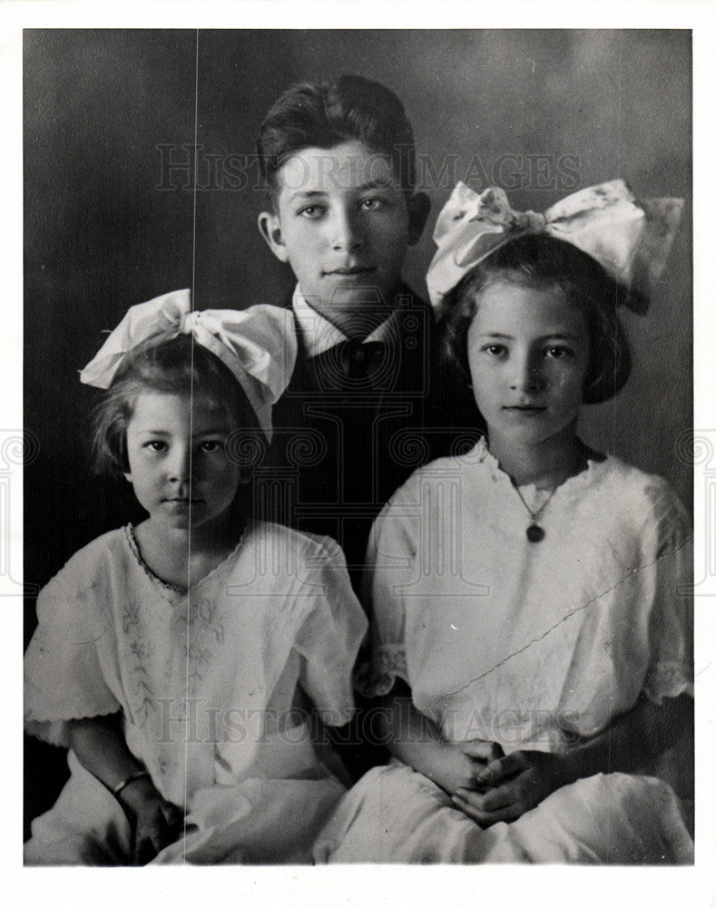 1952 Press Photo Estes Kefauver Child Photo - Historic Images