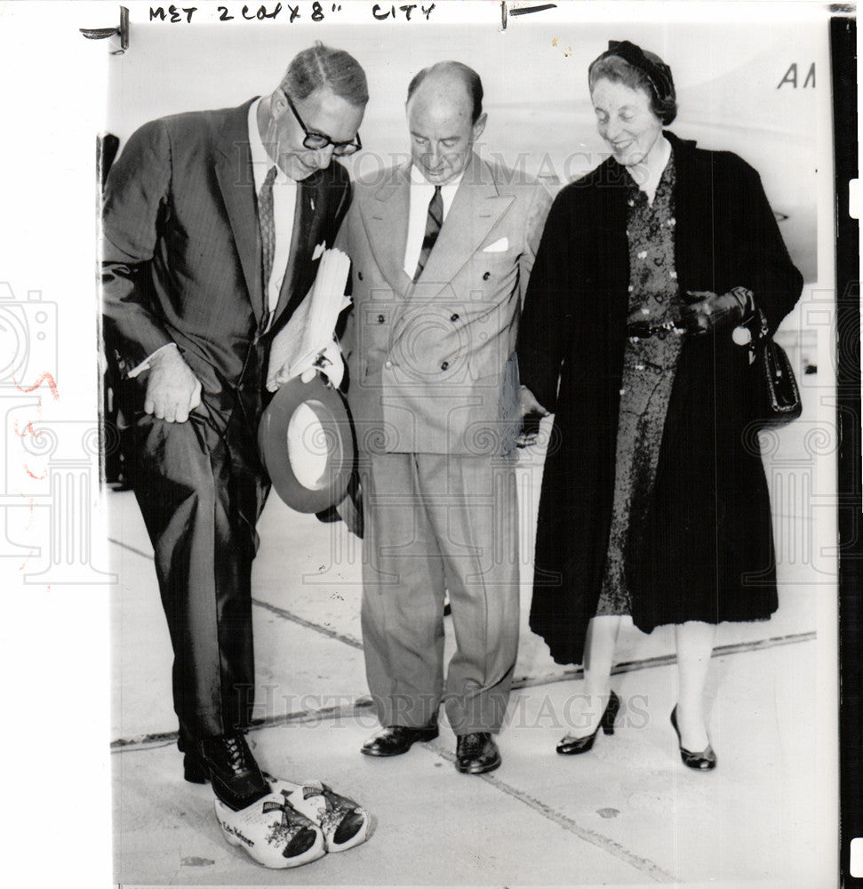 1956 Press Photo shoes clogs wooden wood - Historic Images