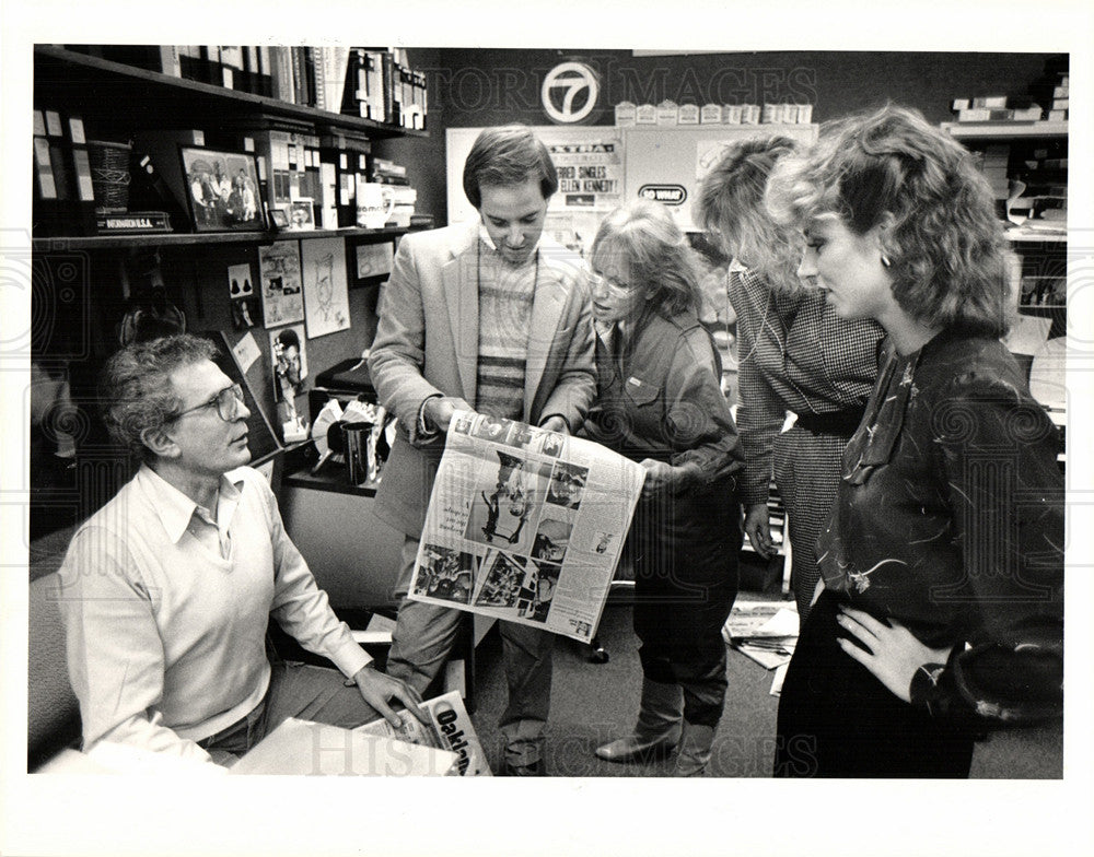 1983 Press Photo John Kelly Company pre production - Historic Images