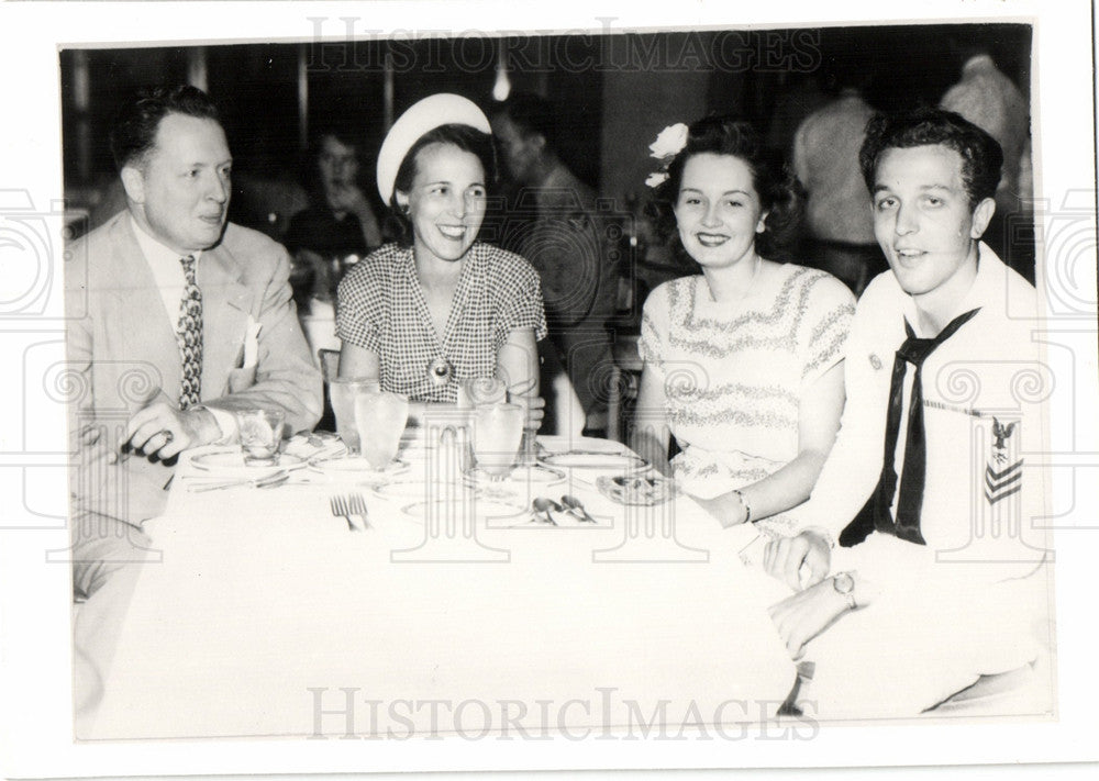 Press Photo John & Selma Kelly Bettywoodruff mille - Historic Images