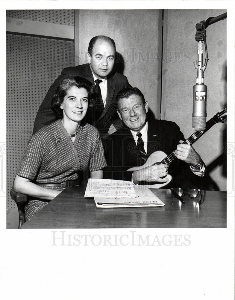 1964 Press Photo Fred Kendall Rosemary McGann - Historic Images