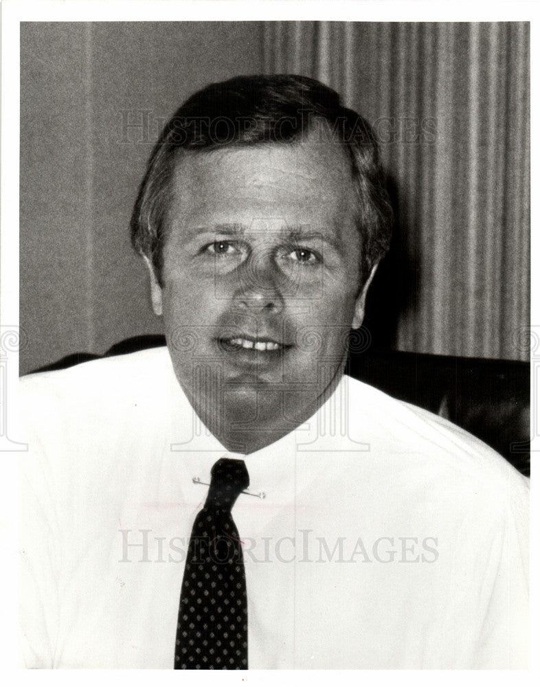 1988 Press Photo WILLIAM R. KELLY VICE PRESIDENT BBDO - Historic Images