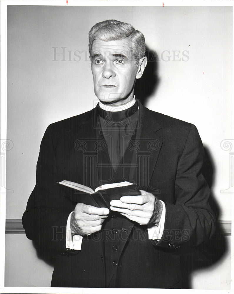 1955 Press Photo Paul kelly Father Rigge city Council - Historic Images