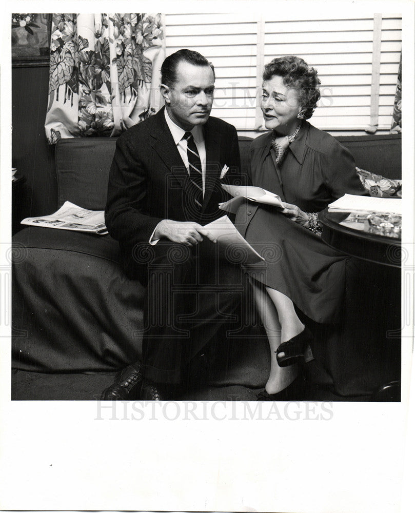 1954 Press Photo Jesse Royce Landis Craig Kelly - Historic Images