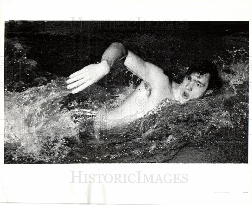 1970 Press Photo John Kinsella Silver medal 1968 Olympi - Historic Images