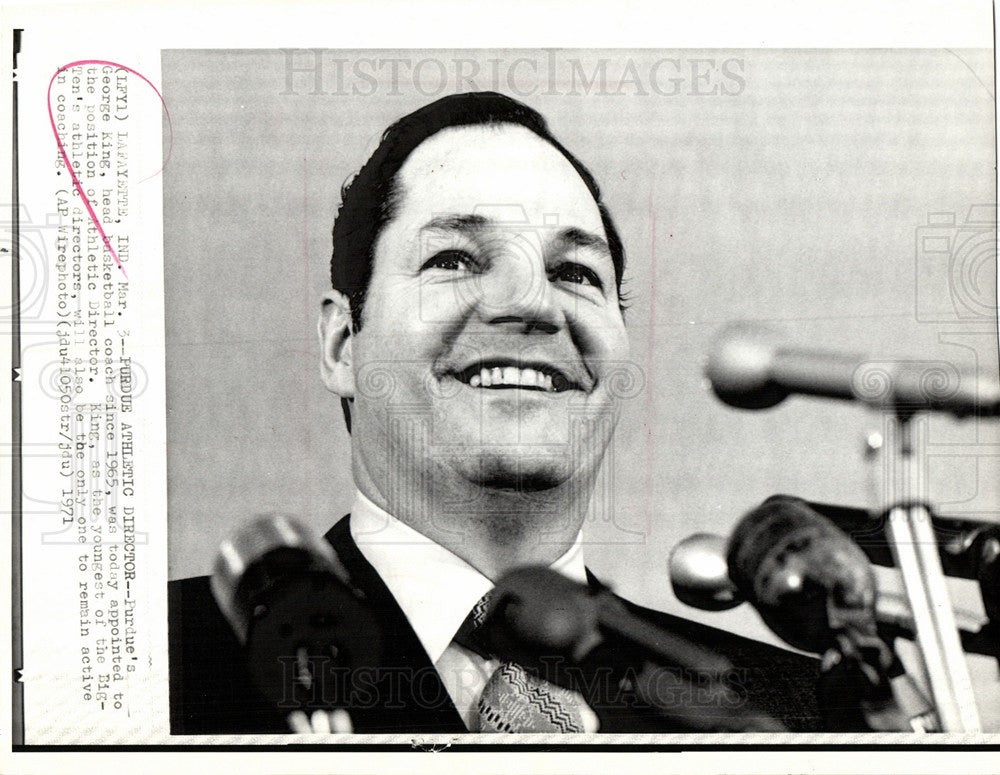 1971 Press Photo George King Pudue Athletic Director - Historic Images