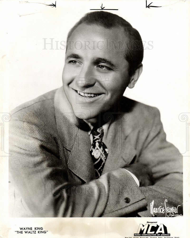 1947 Press Photo Wayne King American singer. - Historic Images