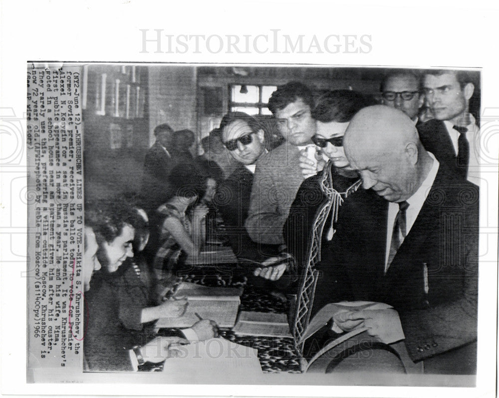 1966 Press Photo Nikita Khrushchev Vote Moscow Ballot - Historic Images