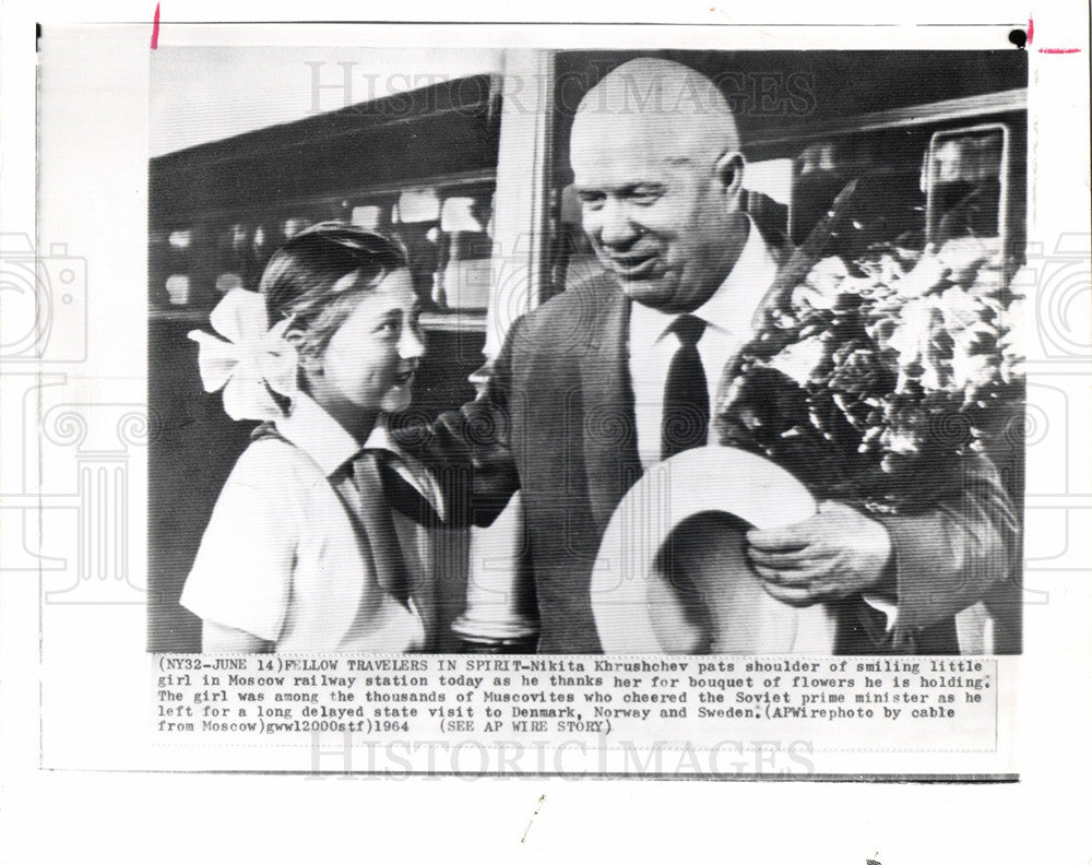 1964 Press Photo Nikita Khrushchev Moscow railway girl - Historic Images