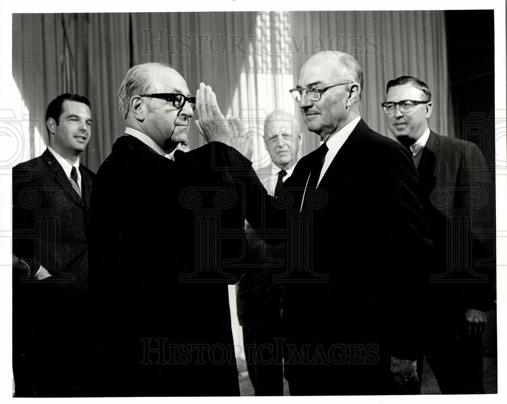 1969 Press Photo WSU Governor Kurt Keydel - Historic Images