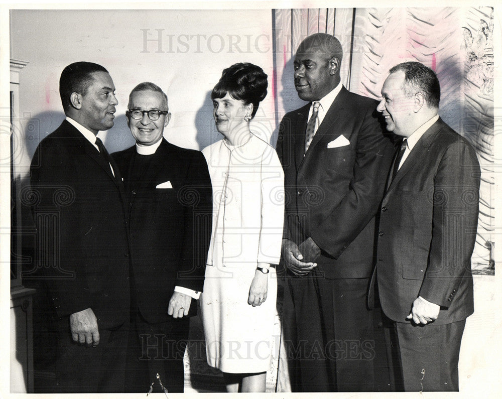 1968 Press Photo Mrs. Clement Kean - Historic Images