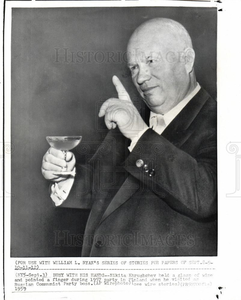 Press Photo Nikita Khrushchev finger glass - Historic Images