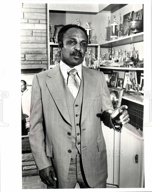 1983, Brady Keys American football player Historic Images