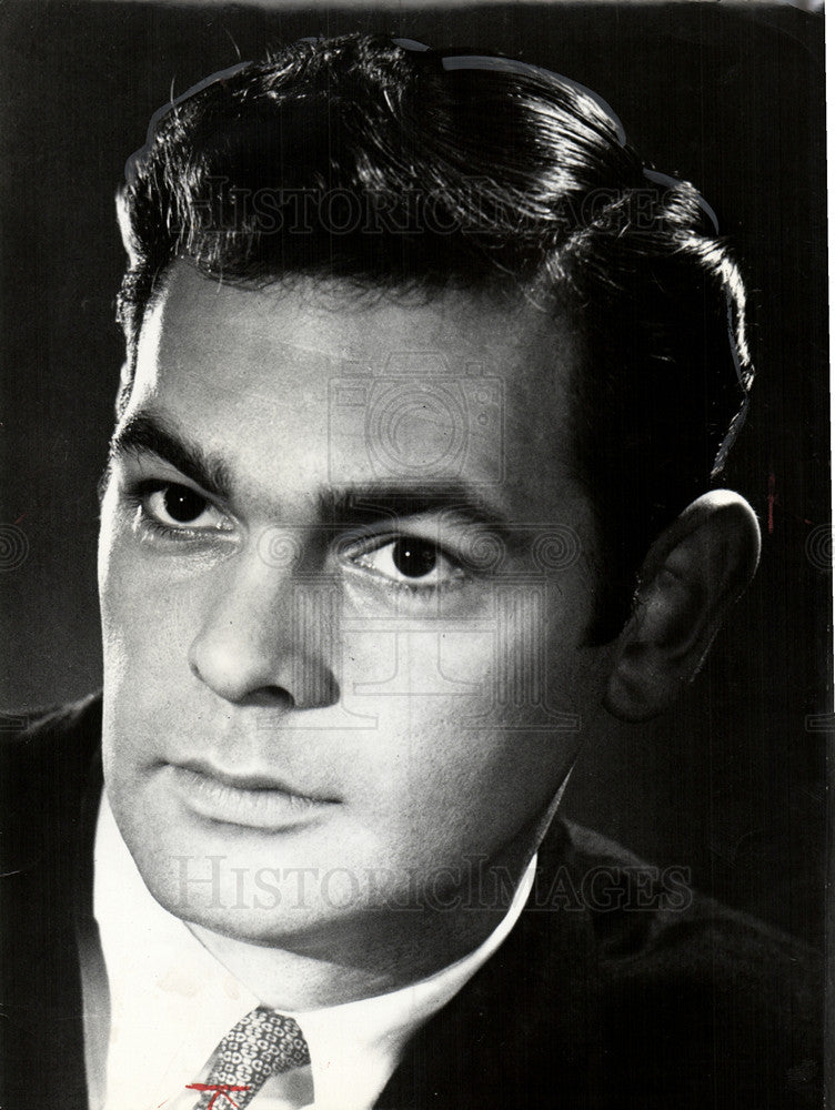 1962, Robert Kerns Baritone Versatile Singer - Historic Images