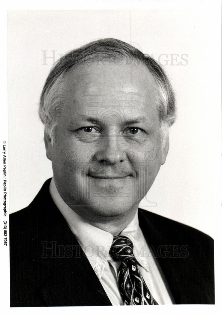 1994 Press Photo William Kerans businessman management - Historic Images