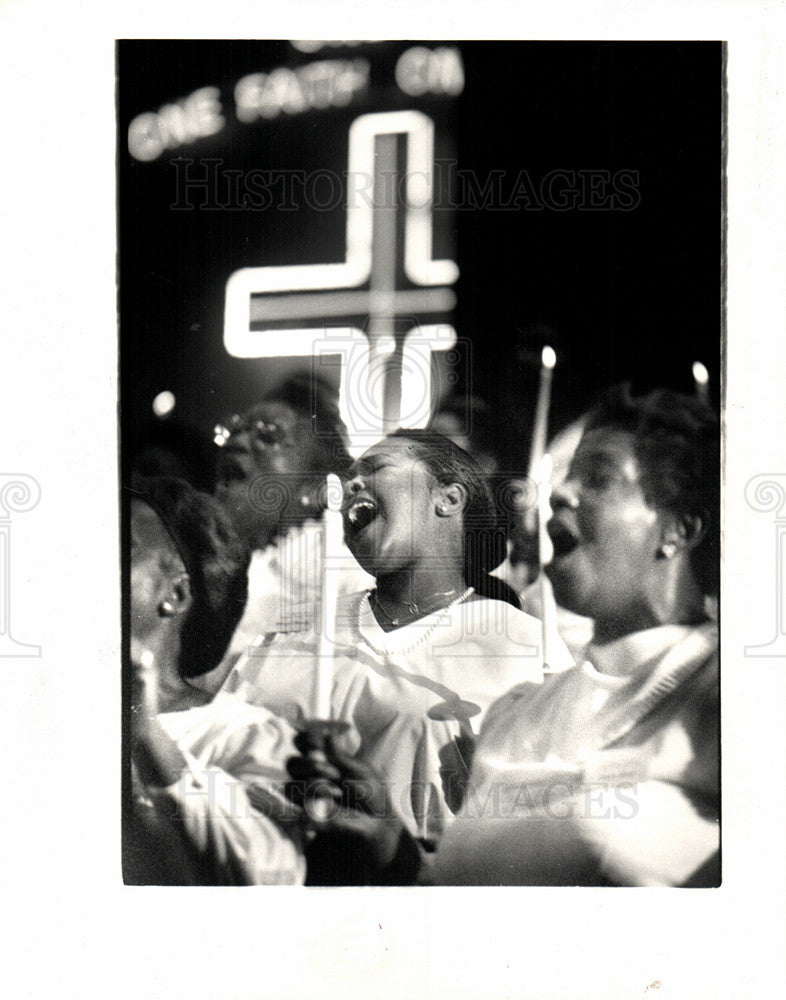 1987 Press Photo aretha franklin bethel baptist church - Historic Images