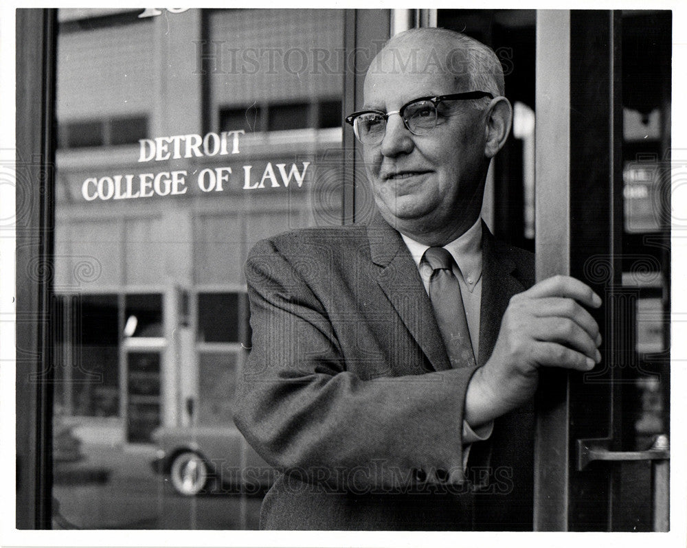 1962 Press Photo Charles H King dean college of law - Historic Images