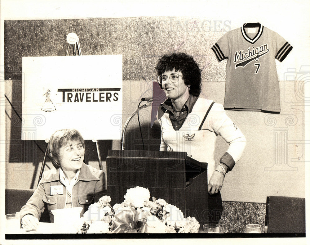 1976 Press Photo Billie Jean King Tennis - Historic Images