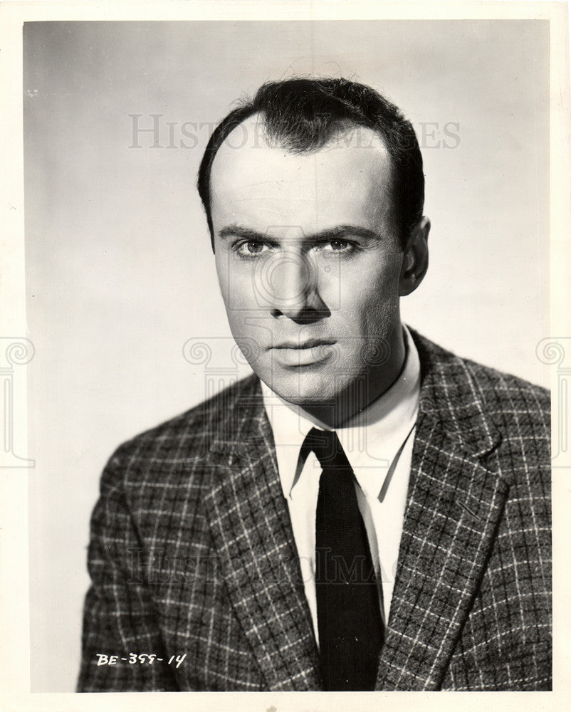 Actor Richard Kiley 60 Photos - Moonagedaydream.film