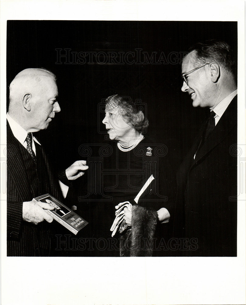 1955 Press Photo John Kieran Grantland Rice widow Pratt - Historic Images