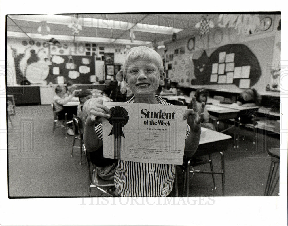 1988 Press Photo Student of Week Phillip Kufel - Historic Images