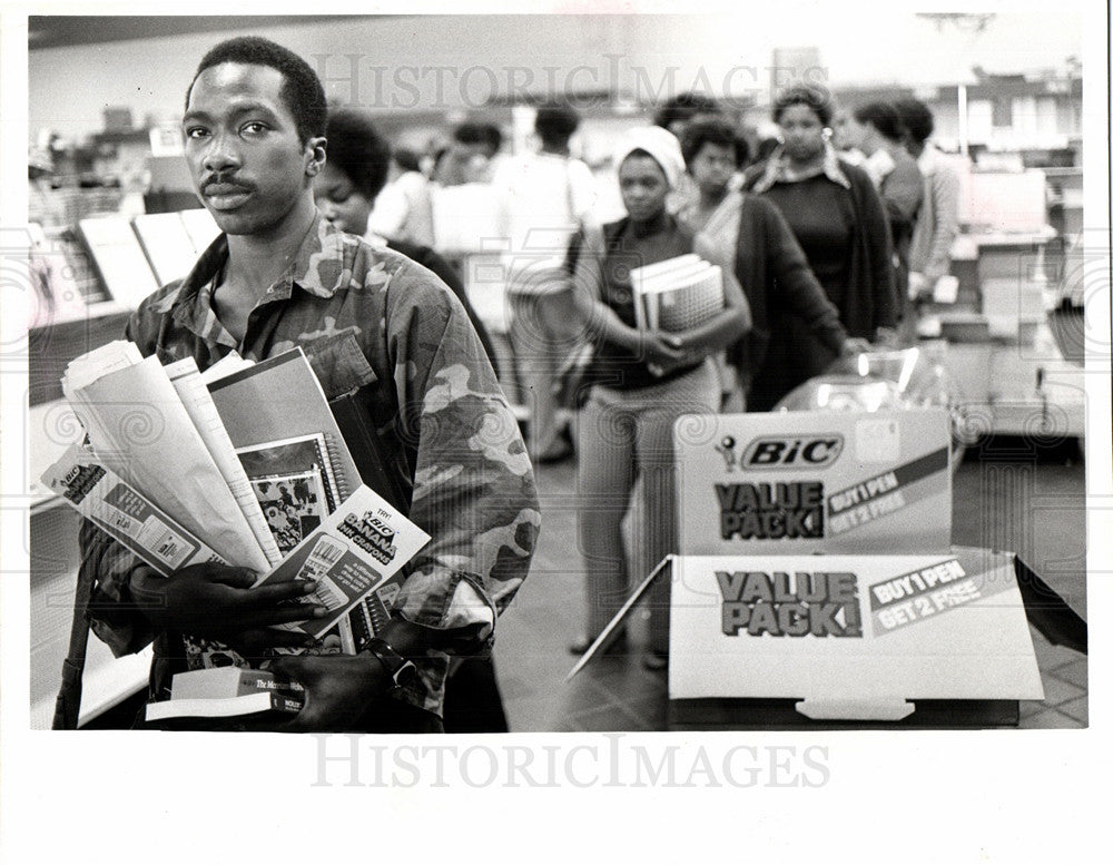 1977 Press Photo school students - Historic Images