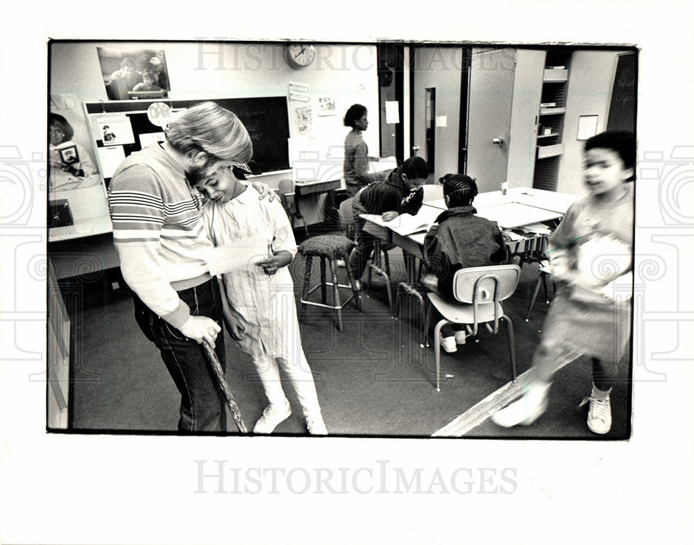 1987 Press Photo Freinds School quakers education - Historic Images